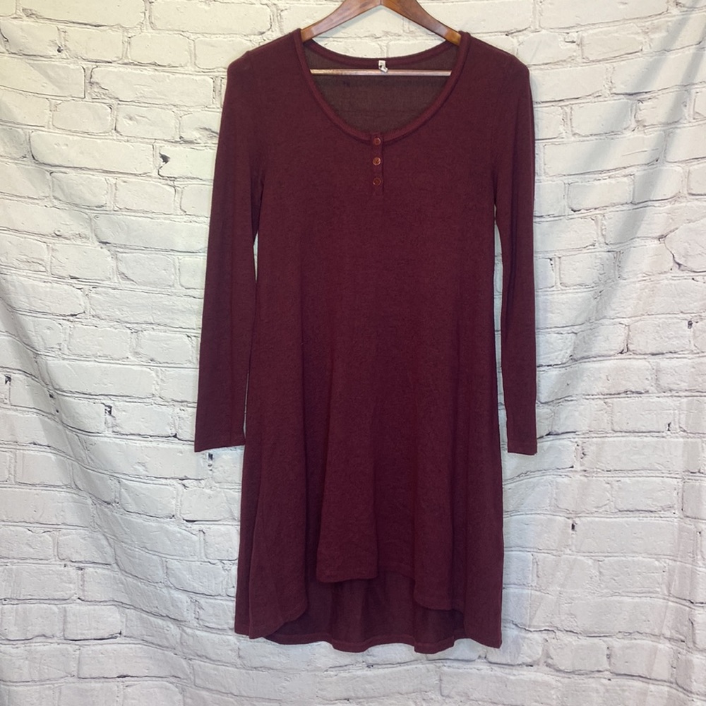 Z Supply Burgundy Red Henley Long Sleeve Dress Size Medium Excellent Condition - Picture 2 of 10